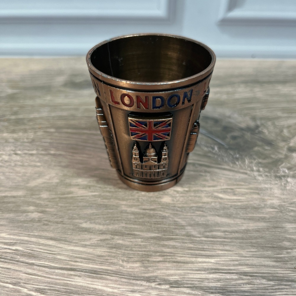 London Souvenir Shot Glass Bronze 3D Landmarks Big Ben Royal Guard London Eye